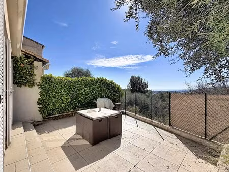 vence - maison mitoyenne avec vue mer - 3 chambres - plein sud - terrasse
