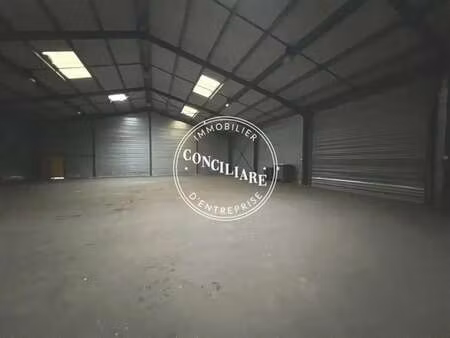 location entrepôt fronton 31620 550m²