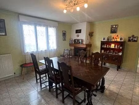 vente maison à laval le bourny (53000) : à vendre / 129m² laval le bourny