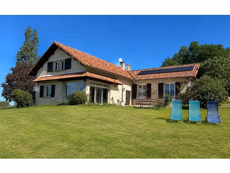maison yvrac-et-malleyrand m² t-5 à vendre  350 000 €