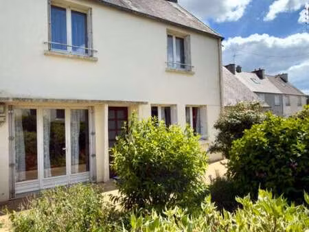 vente maison à landerneau (29800) : à vendre / 92m² landerneau