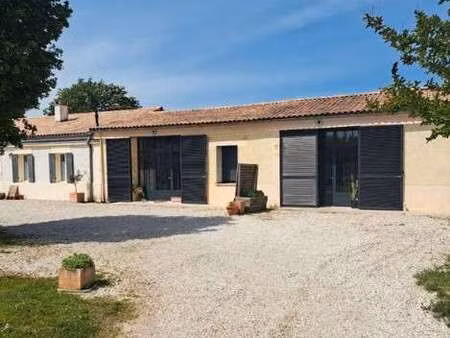 location maison à saint-jean-d'illac (33127) : à louer / 65m² saint-jean-d'illac