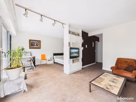 appartement 2 pièces 52 m²