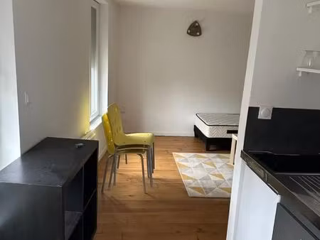 studio 1 pièce 21 m²