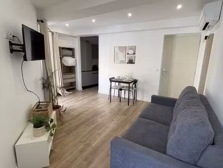 studio 1 pièce 23 m²
