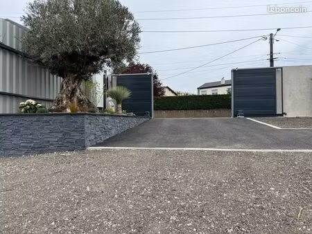 garage à louer