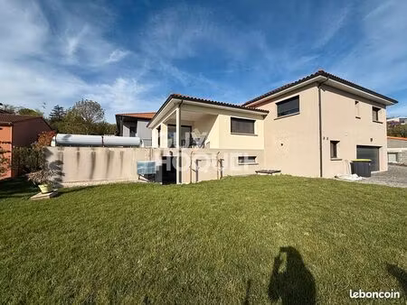 maison 5 pièces 144 m²