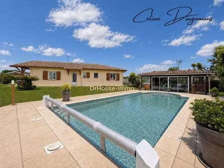 vente maison piscine à saint-vincent-de-tyrosse (40230) : à vendre piscine / 135m² saint-v