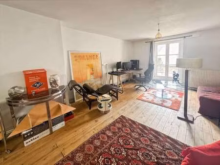 location appartement 3 pièces à châteaubriant centre (44110) : à louer 3 pièces / 55m² châ