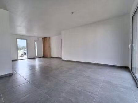 location maison à mouilleron-le-captif (85000) : à louer / 87m² mouilleron-le-captif