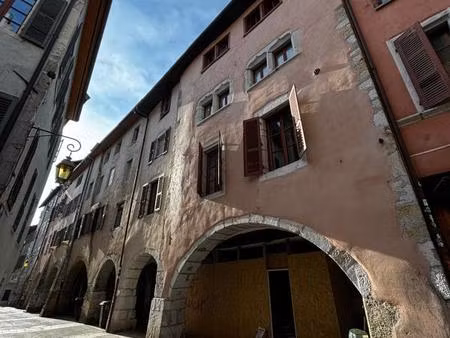 studio meublé - 2 rue de l'isle à annecy
