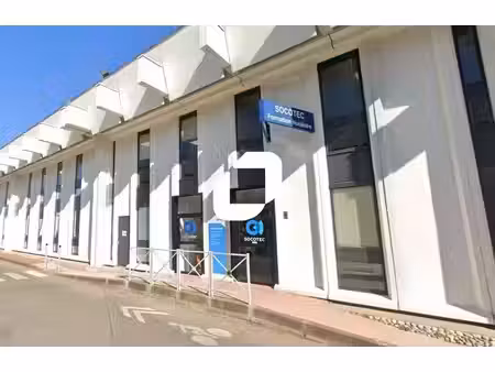 location local d’activités rungis 94150 1008m²