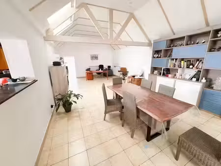 vente maison 5 pièces 252 m² à toufflers (59390)  339 900 €