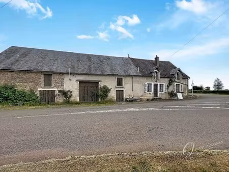 ancien café de village – fort potentiel