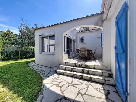 dans le village du vieil - maison 4 chambres de plain-pied