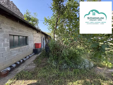 un terrain constructible avec garage de 49m2 aux mille possibili