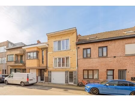 1-slaapkamer appartement met balkon in hartje willebroek