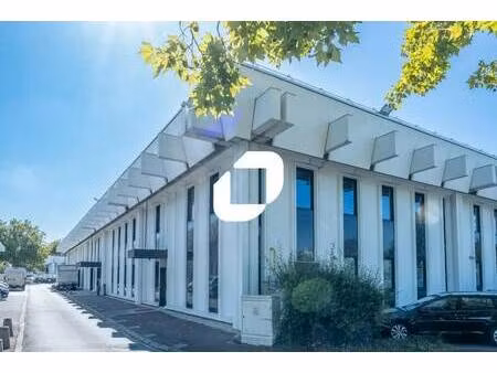 location bureaux 125 m² à 1 174 m²