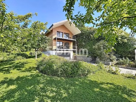 maison individuelle t8 de 302m2 sur terrain de 1'697m2!