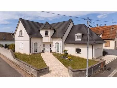 * drusenheim - maison unique et rare sur le marché  disponible à la vente !! *
