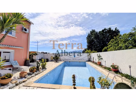 ortaffa grande maison avec piscine divisée en 2 habitation