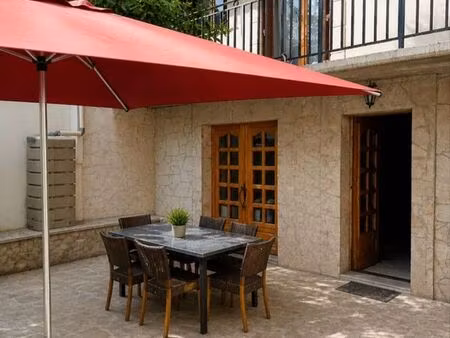 maison familiale 111 m² avec jardin  terrasse et garage