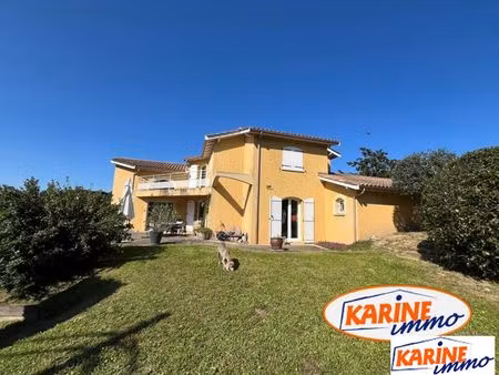 maison - 170m ²