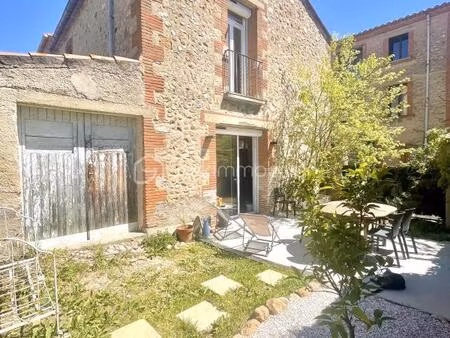 passa  maison de caractère de 102m² rénovée – 3 chambres- calme absolu au cœur d’un villag