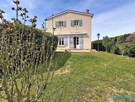 villa 128 m²