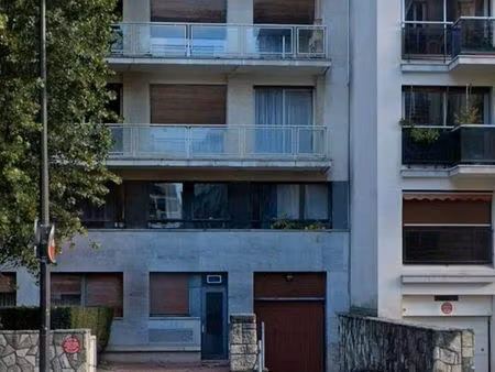 grand parking rue de l'yvette (75016)