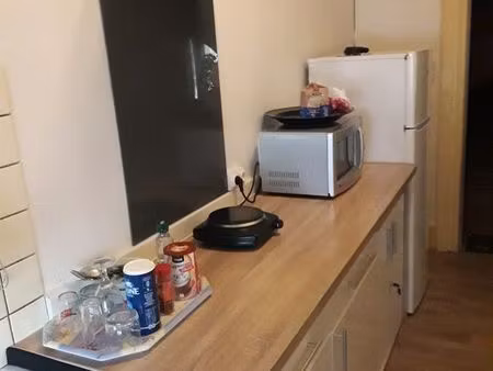 f1 meublé