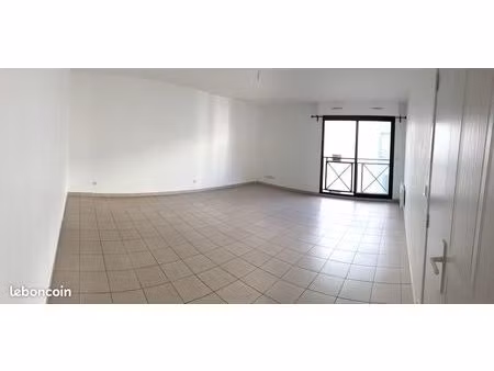 spacieux t2 de 54m2 aux arceaux