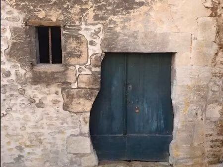 stockage grande cave saine
