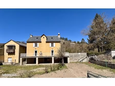 maison 4 pièces 105 m²