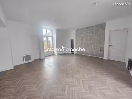 maison 5 pièces 146 m²