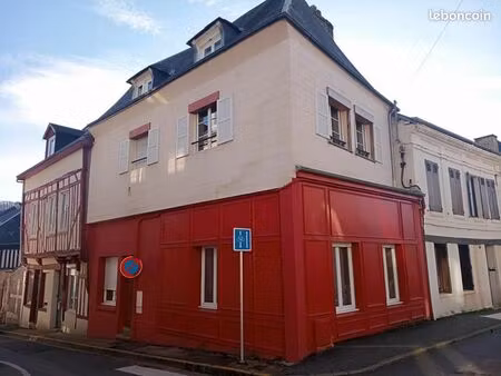 studio 1 pièce 14 m²