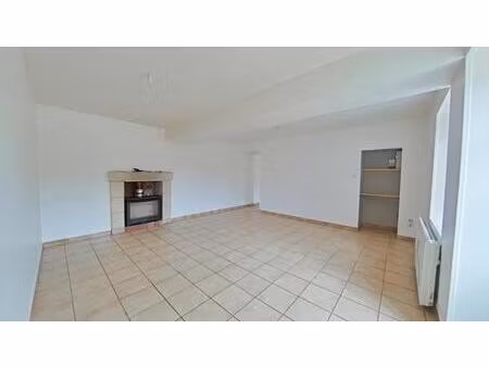 location maison 2 pièces 56m² beuxes 86120