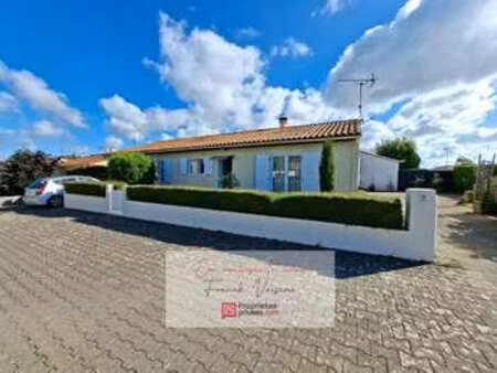 vente maison aux herbiers (85500) : à vendre / 91m² les herbiers