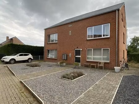 appartement à louer à leut € 806 (kggnm) - freddy gevaert | zimmo