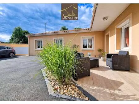 vente maison à chanteloup (79320) : à vendre / 173m² chanteloup