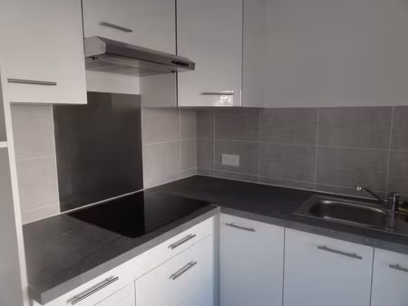 location appartement 2 pièces 37m² le creusot 71200