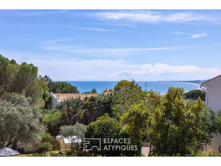 villa familiale rénovée avec vue mer  terrasse plein sud et dépendance