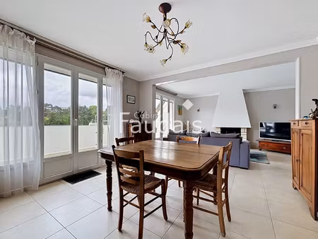 appartement avec jardin et balcon proche centre ville