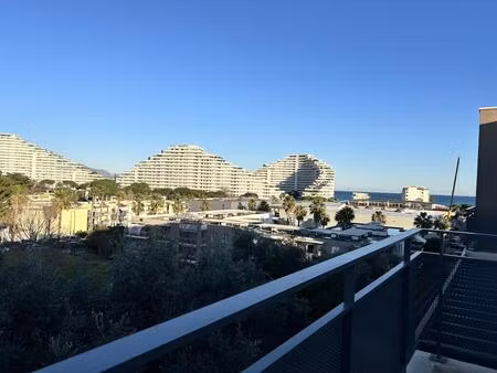 superbe 3 pièces dernier étage  dans résidence récente