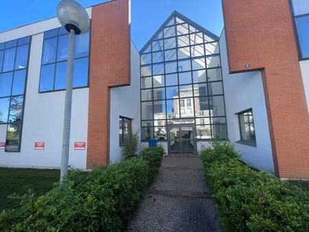 location bureaux 105 m²