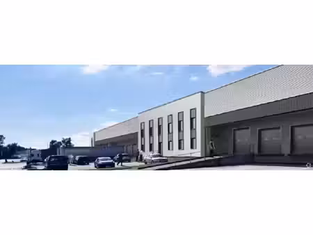 location entrepôt 2408m² à 4842m²