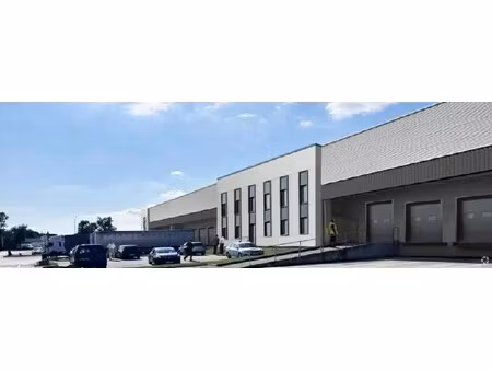 location entrepôt corbas 69960 2408m² à 4842m²
