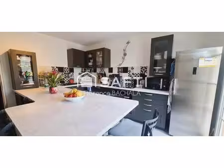maison familiale de 2013 de 173 m² avec 5 chambres  possibilité 7 chambres sur 659 m² de t