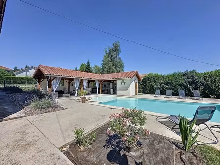 maison à vendre 10 pièces montcarra (38)