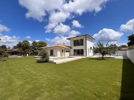 maison 6 pièces 166 m² à louer le barp 33114 ? | era immobilier